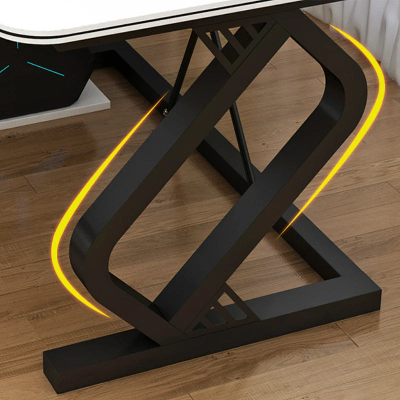 Simplified Computer and Work Desk - The Ideal Daily Office