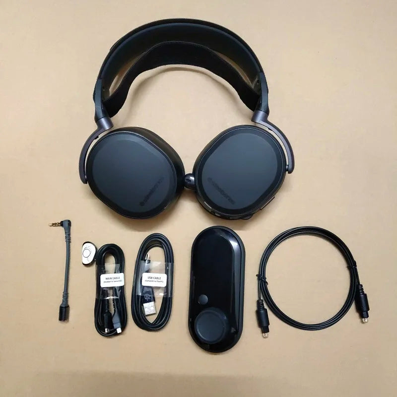 SteelSeries Arctis Pro + GameDAC – Casque Gaming Hi-Res avec Récepteur Bluetooth – Compatible PC, PS5, Xbox (Occasion, Nettoyé et Révisé)