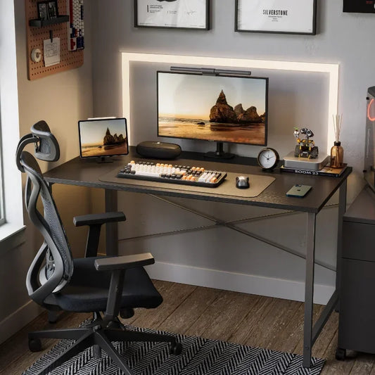 CubiCubi 47-inch Computer Desk - The Elegance of Simplicity